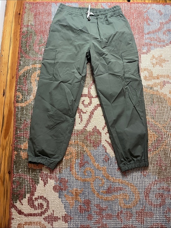 Vuori Other - Vuori Cargo Joggers Green Men’s Size Small Performance Athletic Like New